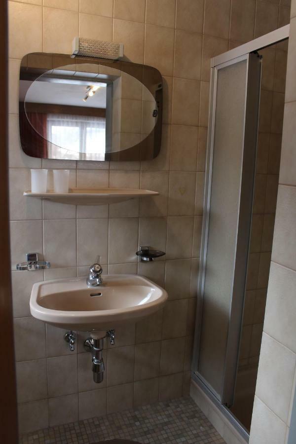 Gaestehaus Hanser Virgen Εξωτερικό φωτογραφία